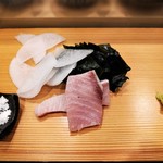 鮨処 多田 - 造り　佐渡の寒鰤