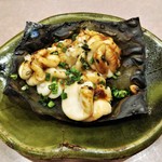 鮨処 多田 - 焼物　鱈白子の昆布焼き