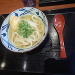 丸亀製麺 - かけうどんに玉子の天ぷら
