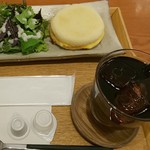 ジャストカフェ - イングリッシュマフィン ドリンクセット550円