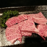 神戸牛・個室焼肉 大長今 - 