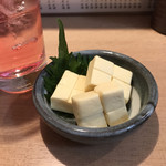 てんぐ - バイスサワーと
      チーズの西京漬(^^)