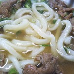 喰うかい - 牛すじうどん(小) ４００円(税込)(2018年12月30日撮影)