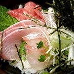 忍2 - 海鮮丼のアップ