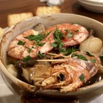 ナガタ店 - 海老と貝類のオイル煮（バケット付き）