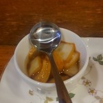 トマト - タマネギのマリネ