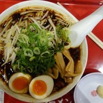 ラーメン魁力屋 - 京都漆黒醤油味玉ラーメン