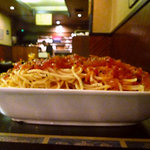 フラミンゴ - バジルとガーリックのトマトソース普通盛