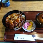 うなぎ和食処 松の家 - 牡蠣カバ丼
