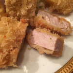 ぽん多本家 - カツレツ(2700円)  脂身が見えない均一な美しさ