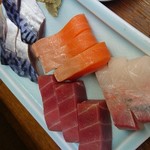 庶民 四条大宮店 - しめ鯖、サーモン、間八、鮪の造り