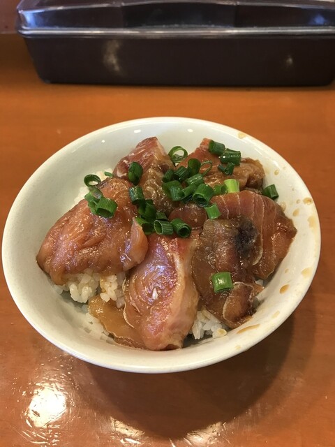 麺者屋ちくわ>