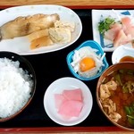 沼館食堂 - 沼館食堂＠本八戸　煮魚定食（600円）