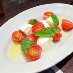 ラ フィーリア デル プレジデンテ - カプレーゼ