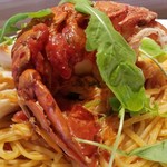 ファリナモーレ - ◆「伊勢海老とズワイガニの辛いトマトソースとルッコラ パスタ リングイネ」