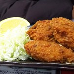とん吉 - 熱々牡蠣フライ
