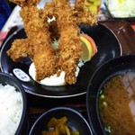 とん吉 - 本当に大きな海老フライ!!