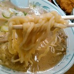 オーモリラーメン - 麺リフト