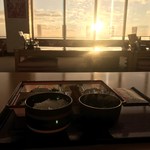 レストラン 太平洋 - 眺望の良いお座敷
            
            日の出が見られる時間から営業している朝食は要予約
