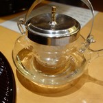 びわね - 日本酒の入った容器