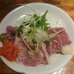 やきとん豚番長 - 刺し盛り：ハラミ・上タン・ハツ