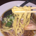 純手打ち だるま - 麺リフト