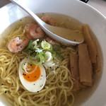 カフェテリアシンフォニー - エビ塩ラーメン  900円