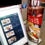 サライ 渋谷店 - エレベータで3階にあがってください。