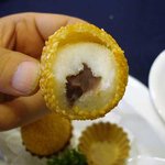 中国料理 桃源 - 「揚げ胡麻団子」