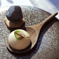 フィリップ・ミル 東京 - 食前酒に合わせたプティサレ