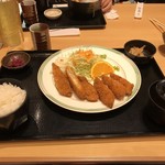 お食事処 あおい亭 - 白身魚フライ定食 900円