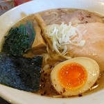 麺屋 双喜 - どんなアングルから見ても素敵なお姿です。