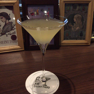 バー サイレント サード_0