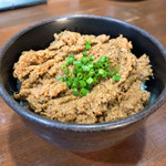 麺や而今 - 鶏そぼろごはん（並） 250円