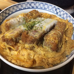 蔦屋 - カツ丼アップ