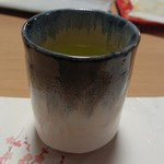 沼津海いち - サービスのほうじ茶