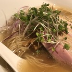 要の塩 - 《鴨と銀ダラ》清湯塩そば　あしらいUP