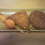 ディオ - メンチカツ、アジフライ、ウズラ串 1個 各33円