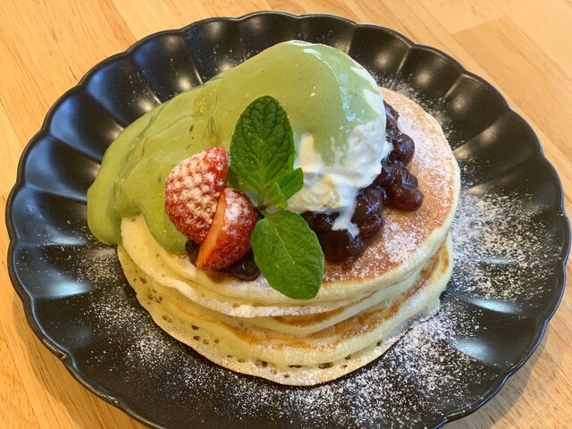 可愛いお店♡10段パンケーキ×2。小倉ホイップパンケーキ。』by ぴょ太