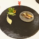 DINING ROOM IN THE MAIKO - 海峡 　サバ　フェンネル　りんご