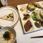 グランカフェ - 私はこんな感じで頂きました。