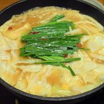 九州名物とめ手羽 - もつ鍋・・・ちょっと少ない（泣）