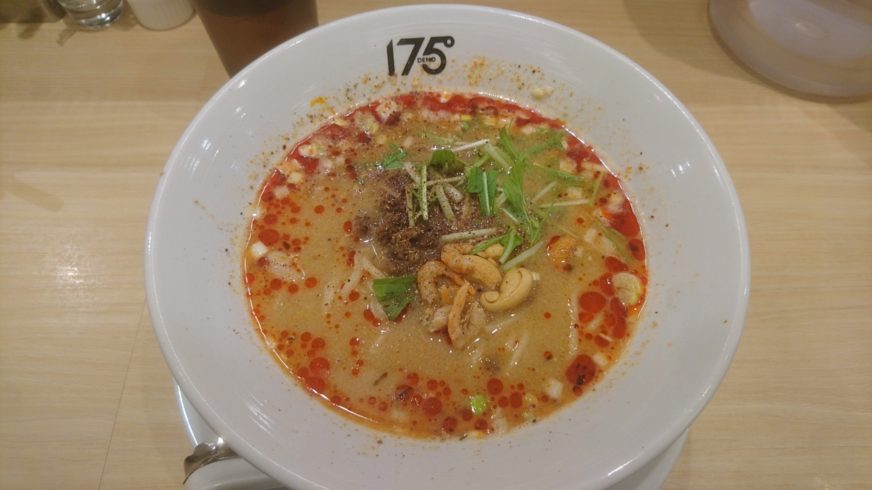 175°DENO担担麺 TOKYO