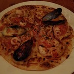 ジロラモ - シーフード漁師風ピッツァ