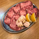 沖縄焼肉・ホルモン バカ一代 - 