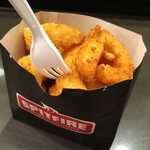 ONO‘S BURGER BAR - オニオンリング‼️遅めタイムに食べれる本格派＾＾