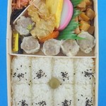 崎陽軒 - シウマイ弁当(上から)