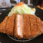 こだわりとんかつ 神楽 - ロースカツ定食
            300ｇ
            1080円