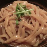 ジビエ料理 あまからくまから - 取り分けた「沖縄そば」