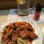 真魚 - ホルモン炒め